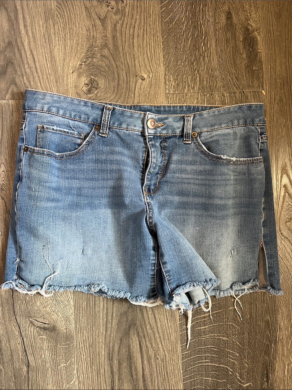 Time and True size 12Women's Distressed Light Blue Denim Cutoff Shorts
